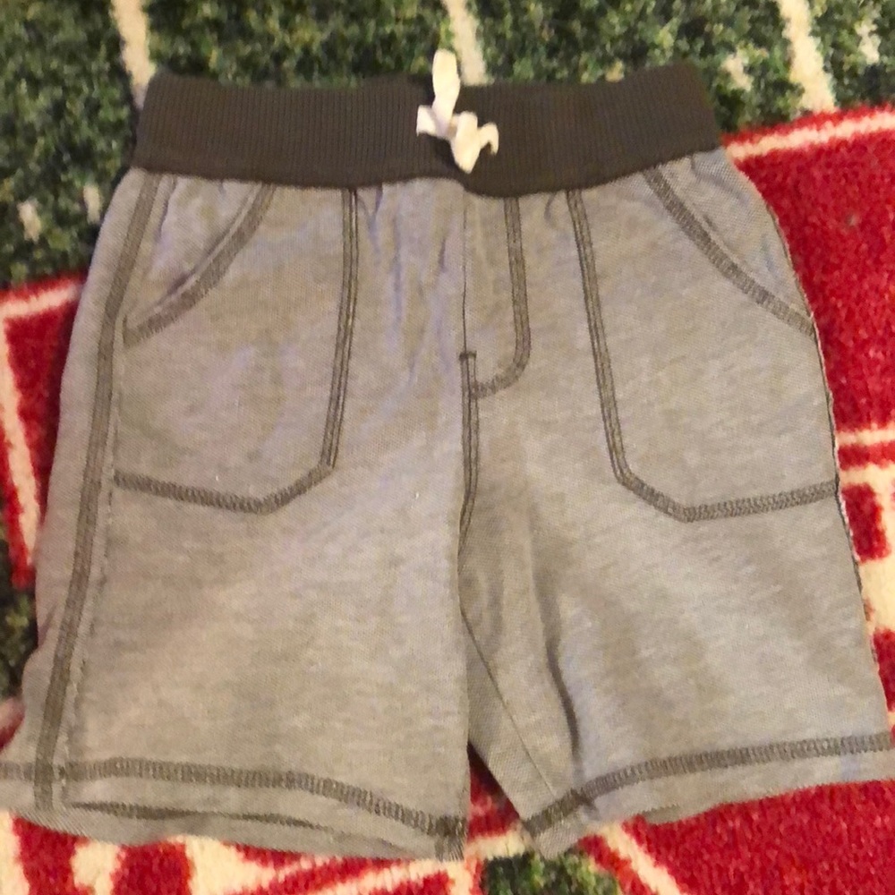 2T shorts